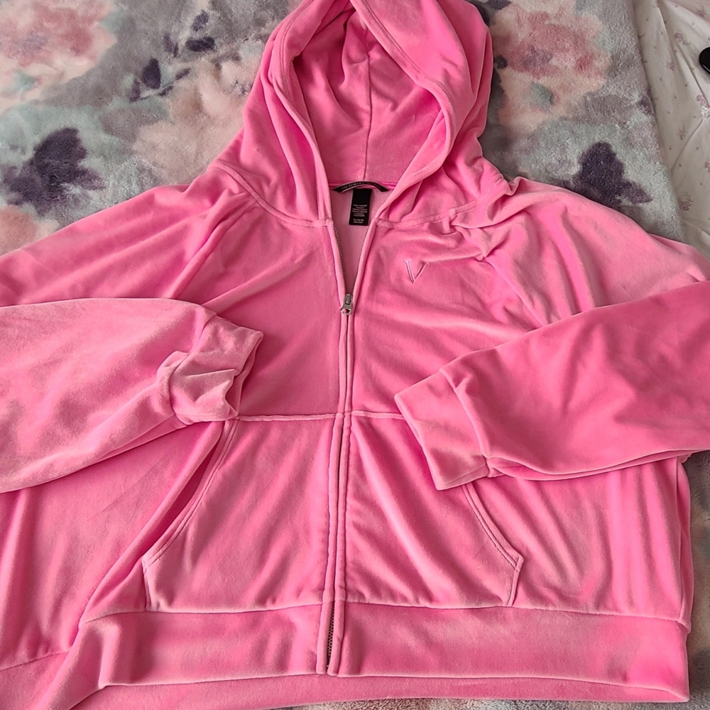 VS PINK VELOUR TRACKSUIT SET - Picture 3 of 9